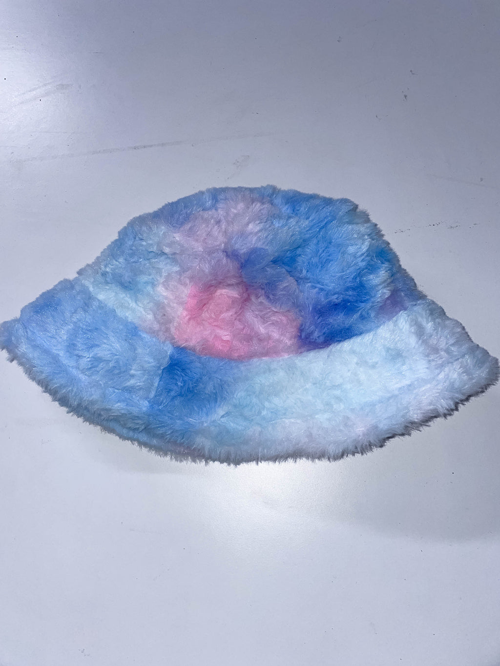 Vintage womens winter faux fur rainbow bucket hat