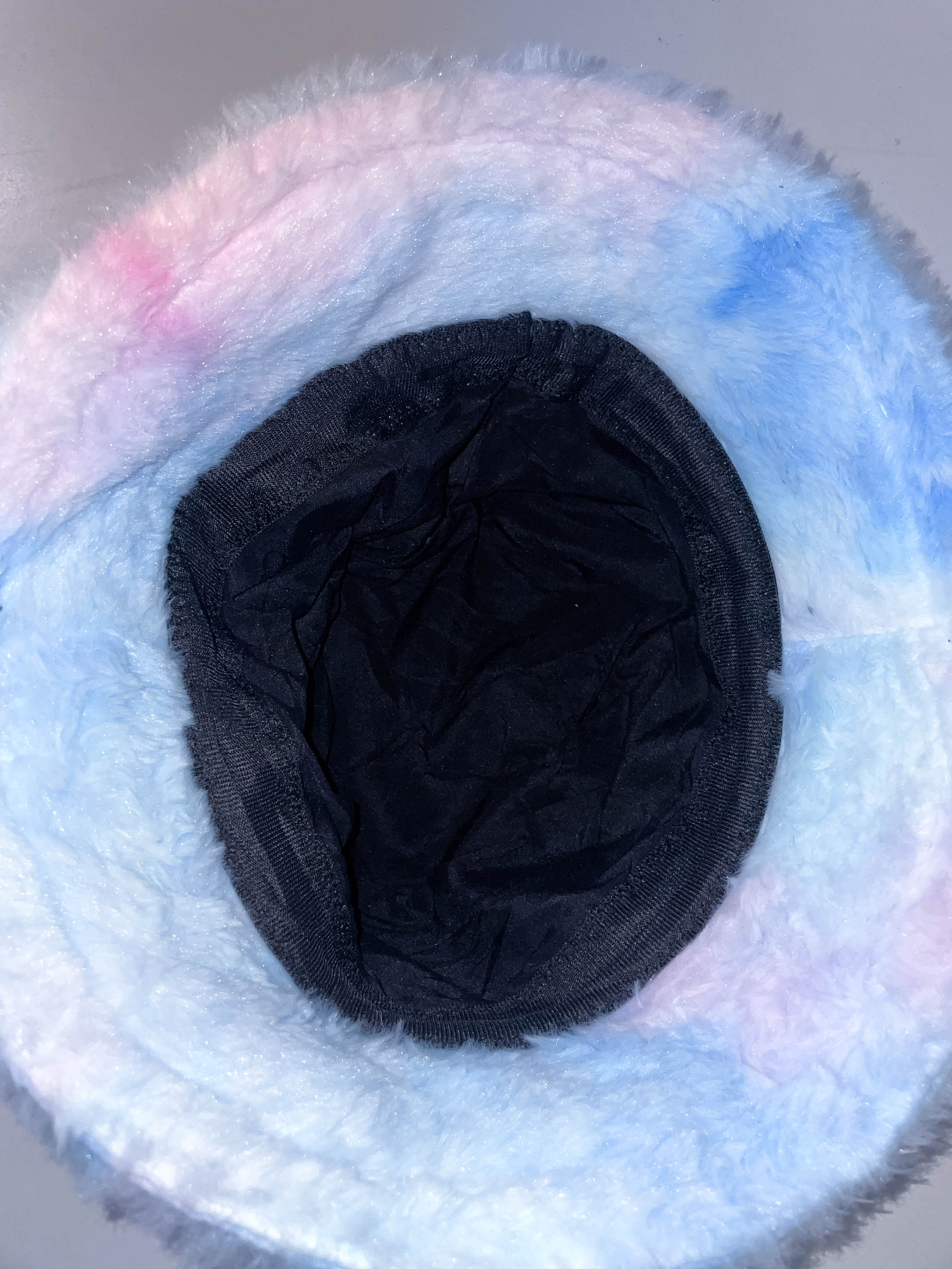 Vintage womens winter faux fur rainbow bucket hat