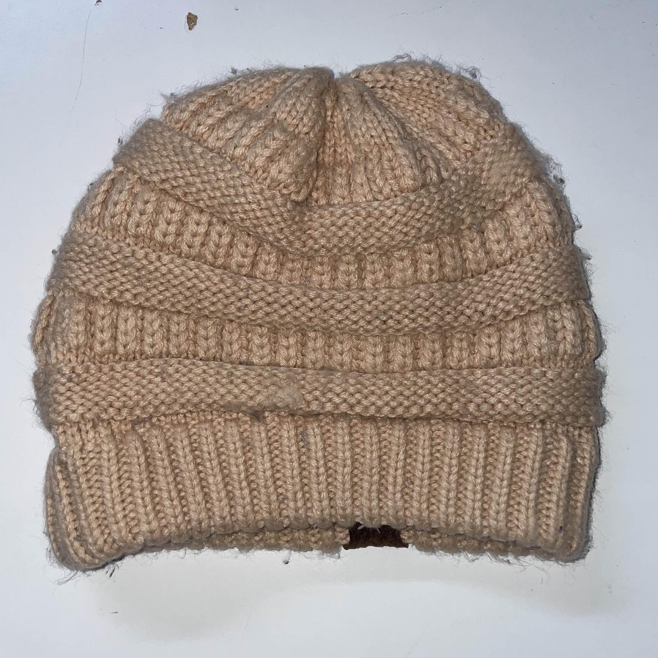 Vintage copycat CC cream knitted beanie hat