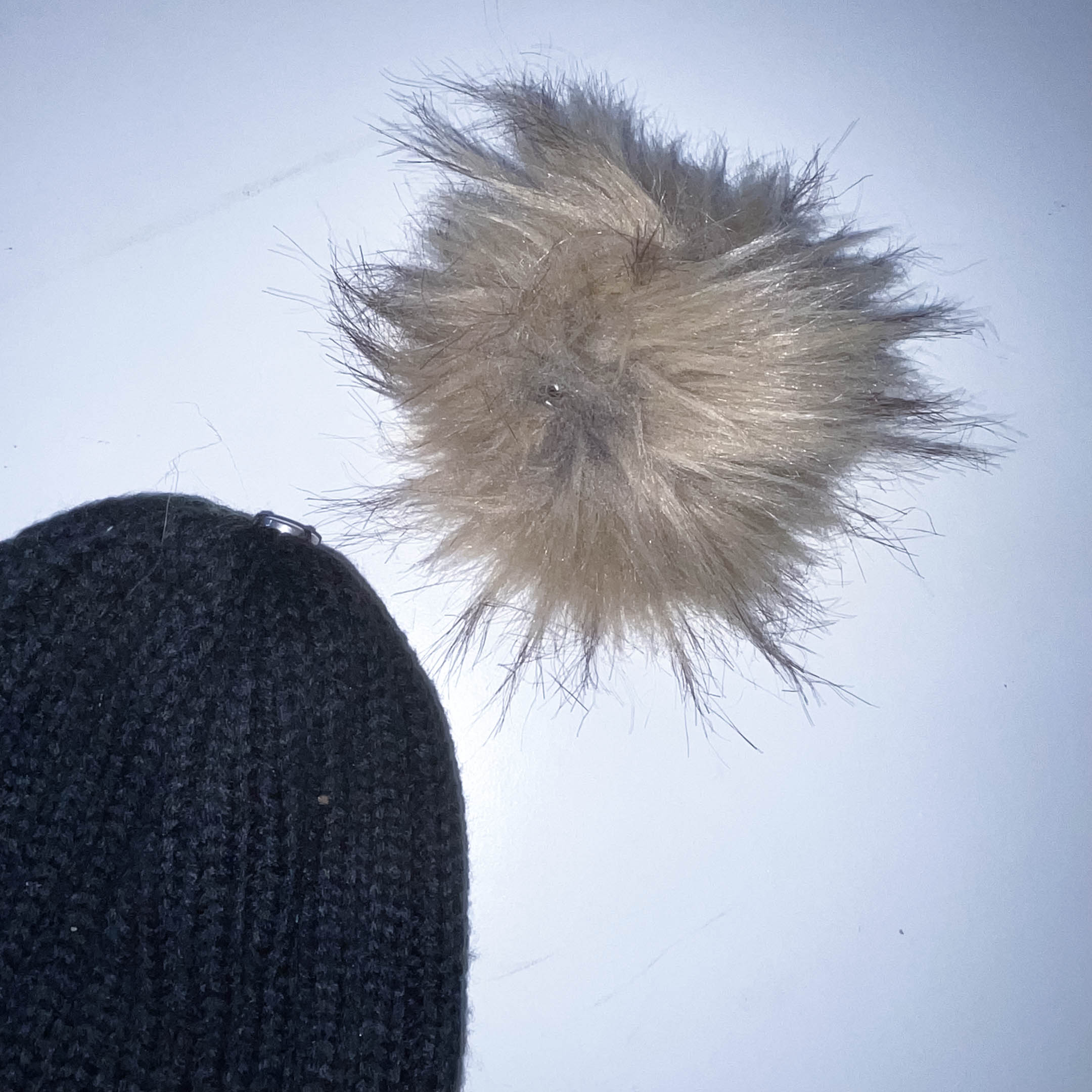 Tog24 winter fur knitted black detachable fur top beanie hat