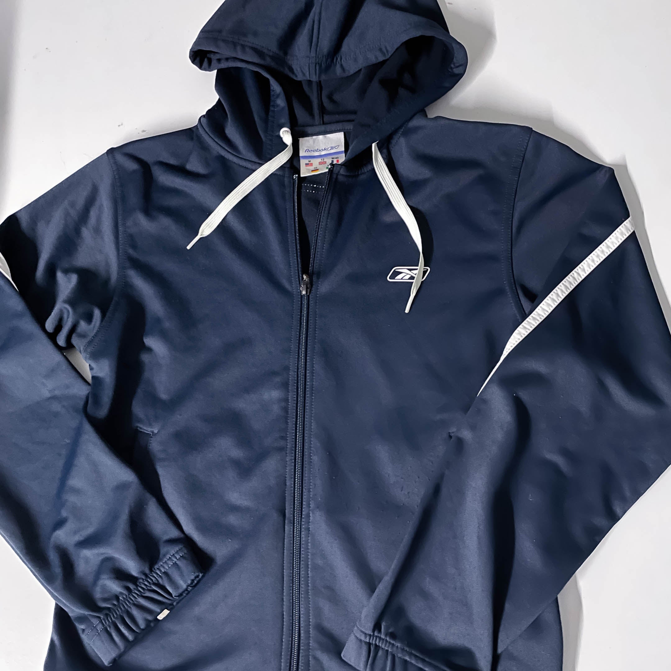 Vintage Reebok Men's Navy Blue Medium hoodie Jacket