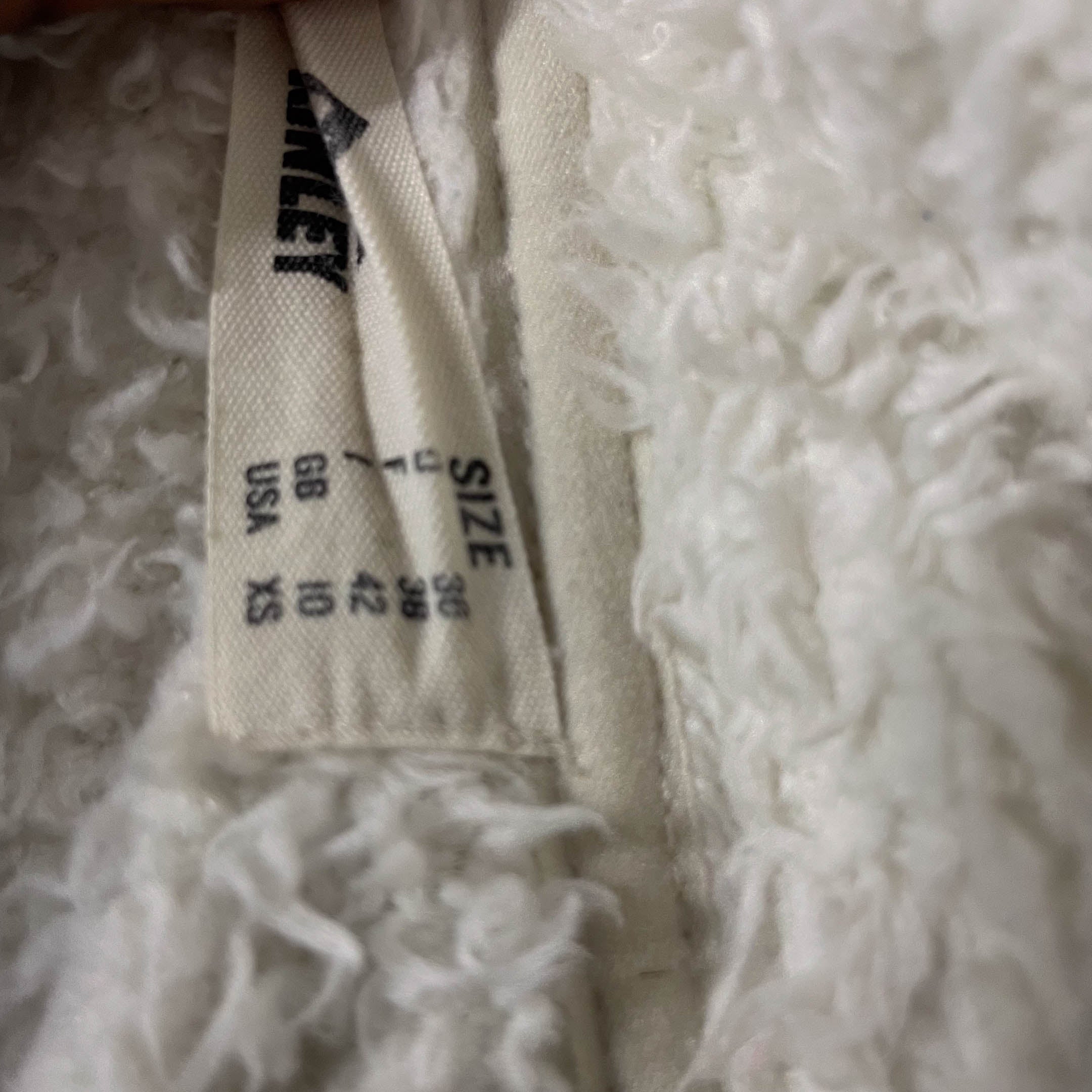 Vintage Mckinley Icebreaker fleece white sleeveless full zip jacket in XS|3717