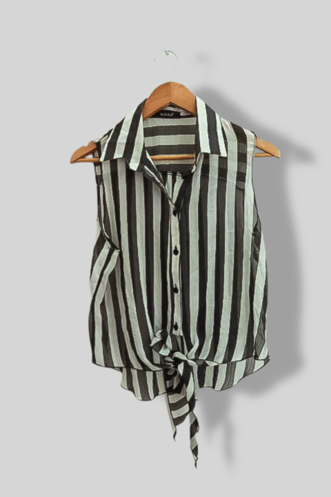 Vintage Nikka women black and white striped sleeveless top size 14