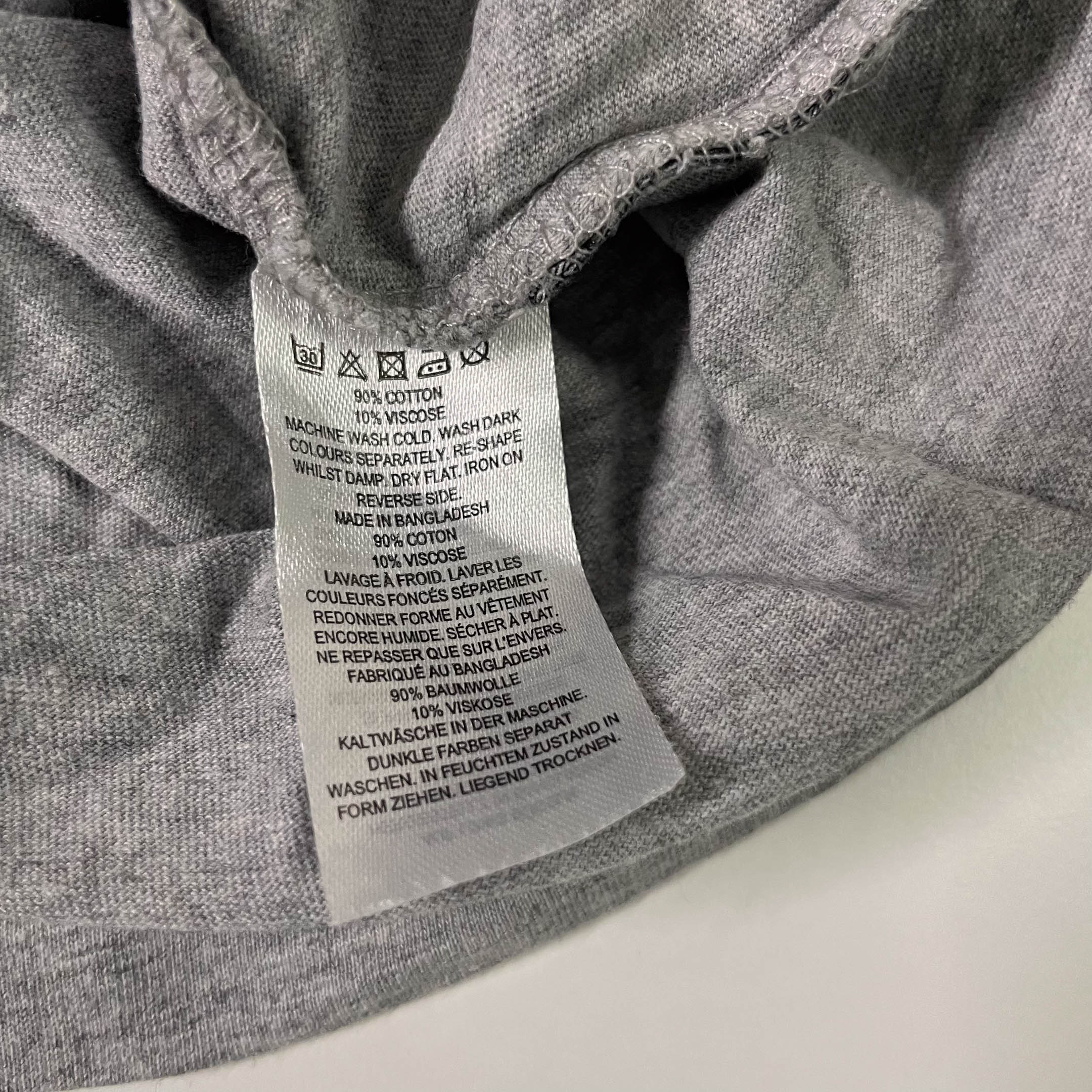 Vintage Men's French Connection grey small tees with front pocket| S| SKU 3678
