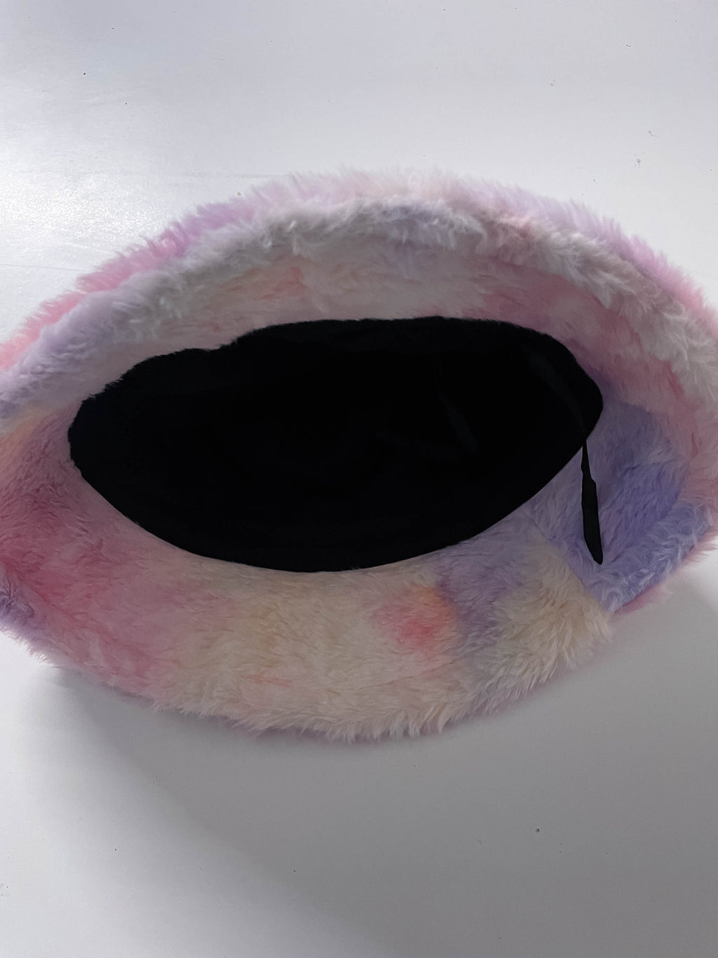 Vintage womens winter faux fur rainbow bucket hat