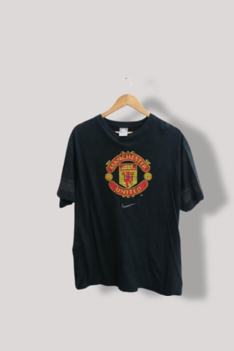 Vintage Black Nike Manchester United Football Club Men's Soccer Crest T-Shirt XXL