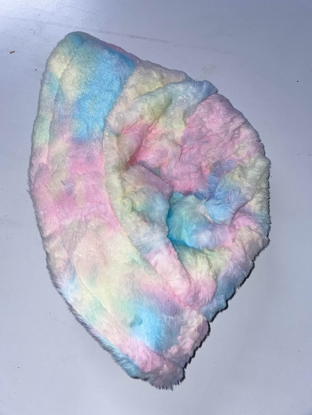 Vintage womens winter faux fur rainbow bucket hat