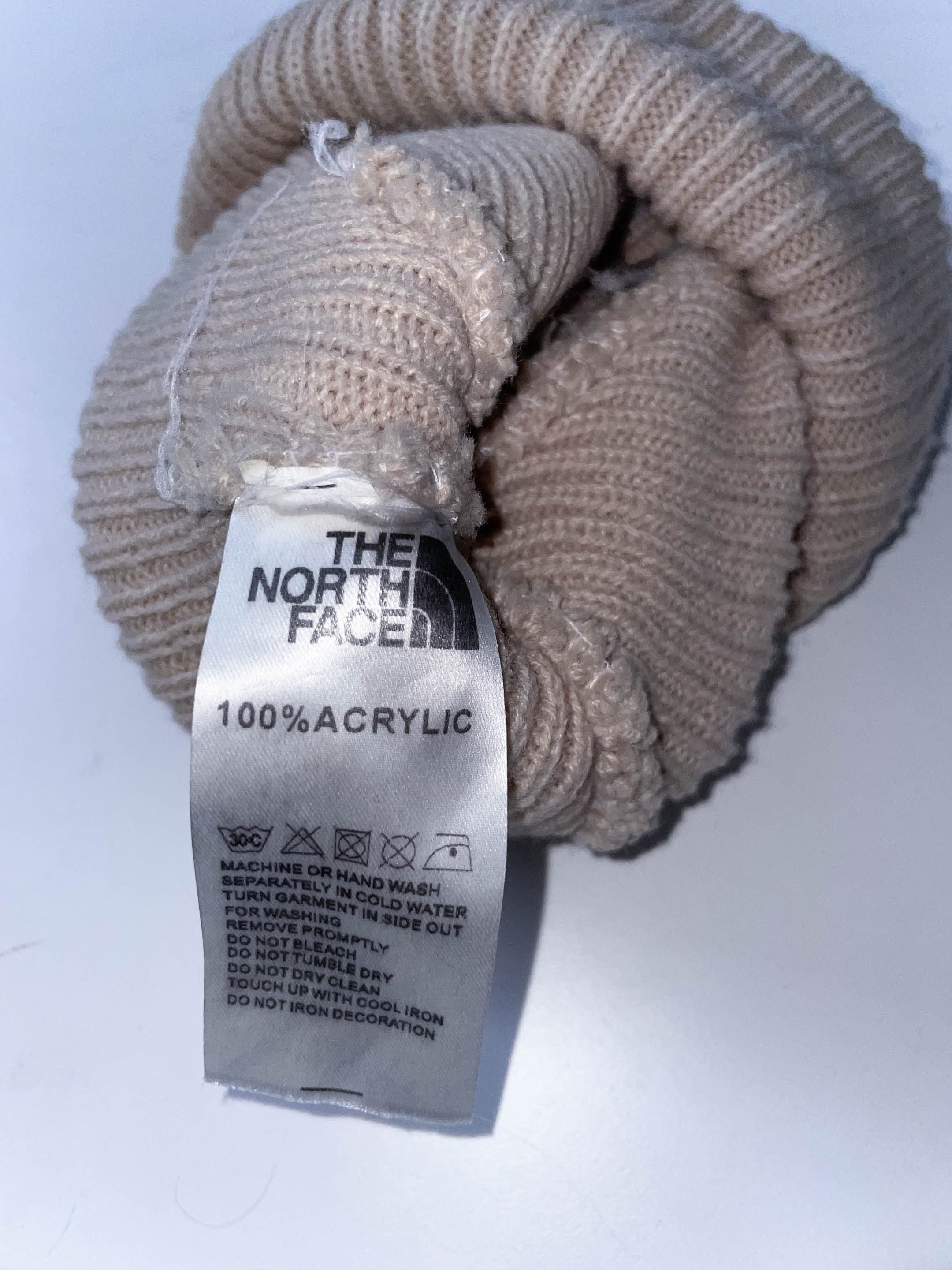 Vintage The north face acrylic cream beanie hat