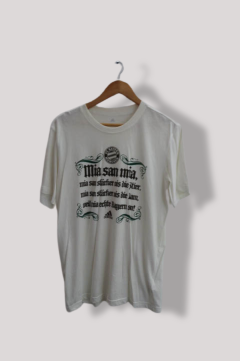 Vintage Adidas FC Bayern Muchen Graphics mens white medium tees