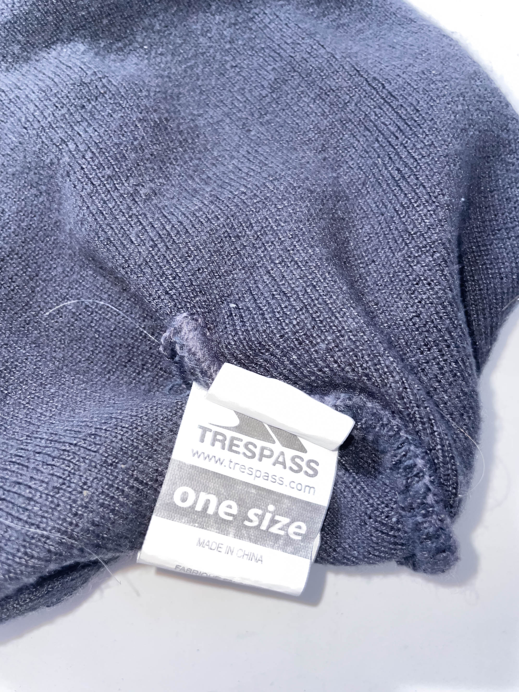 Vintage Trespass grey beanie hat