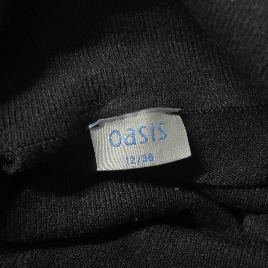Vintage Black Oasis long sleeve turtle neck jumper in size 12| W16L 21| SKU 3727
