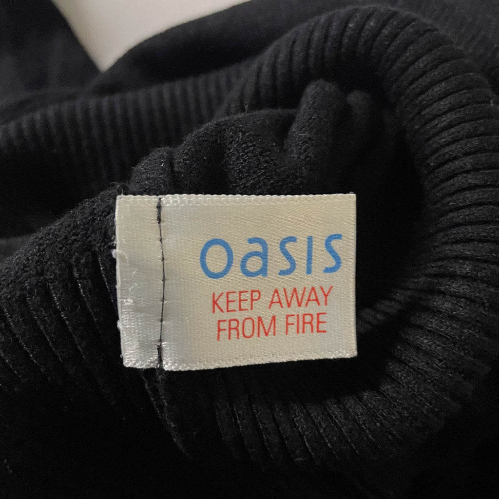 Vintage Black Oasis long sleeve turtle neck jumper in size 12| W16L 21| SKU 3727
