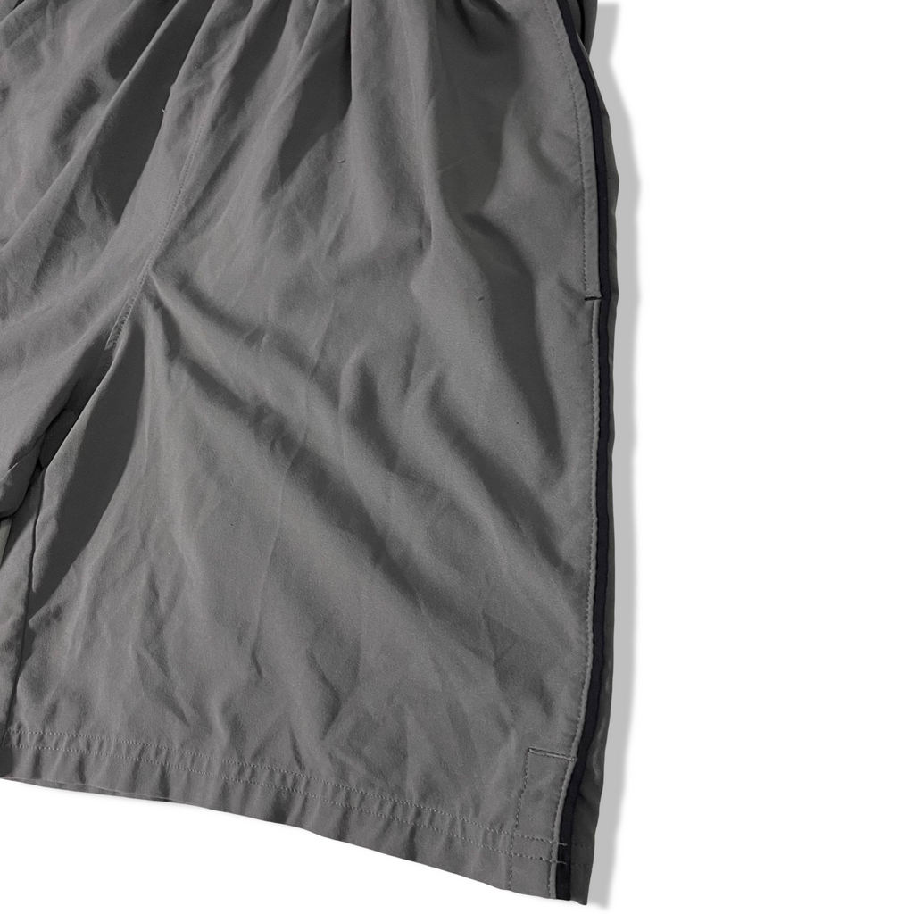 Vintage Grey men's Under Armour sport training short in M | W 24 | GREY|SKU 3686