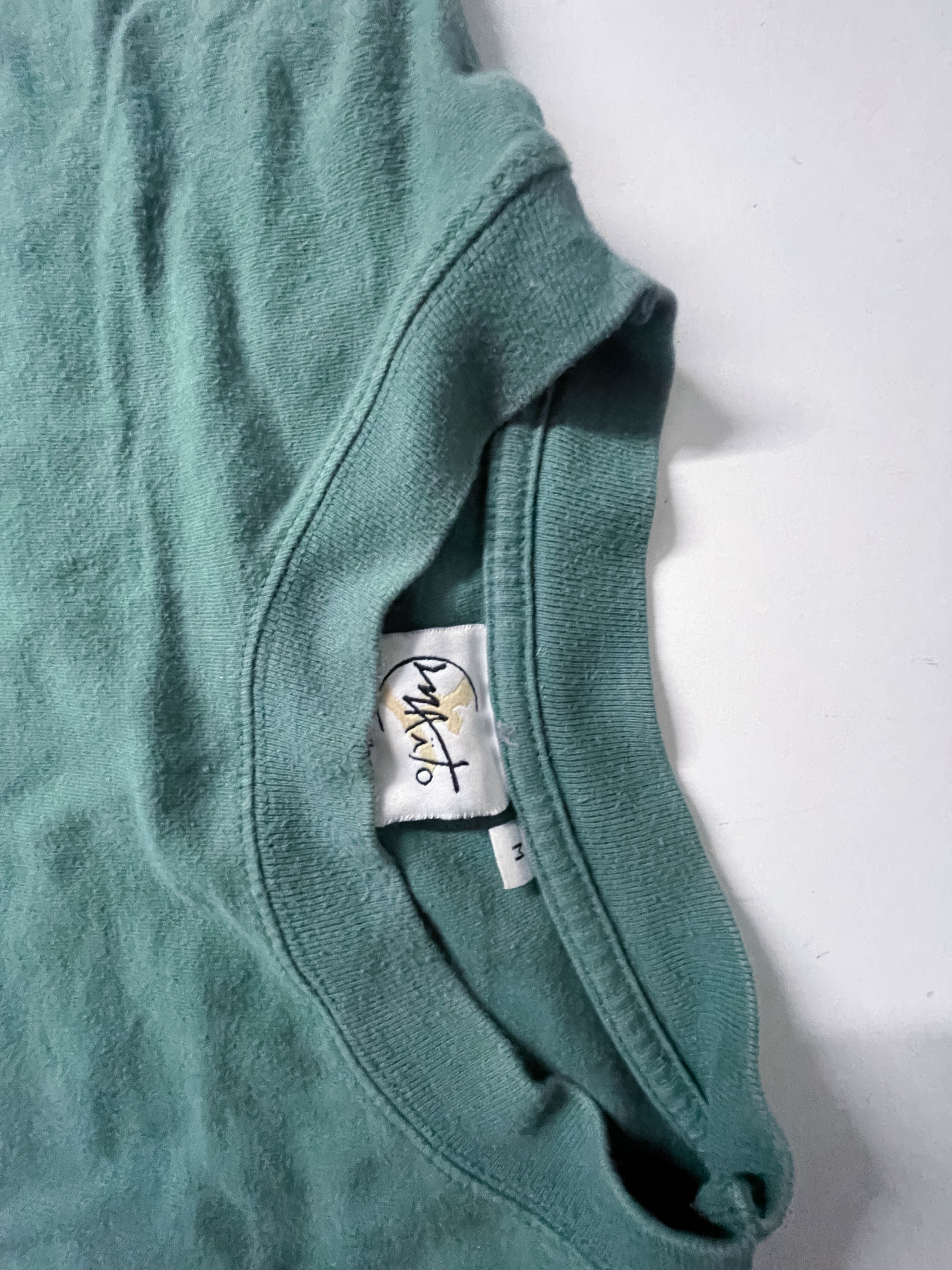 Vintage Lyanto mens Natural element forest trail graphics green tees size M