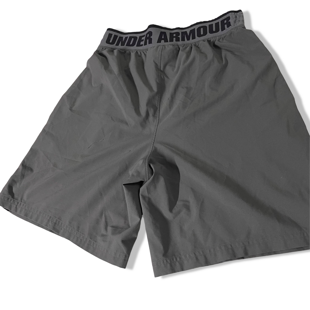 Vintage Grey men's Under Armour sport training short in M | W 24 | GREY|SKU 3686