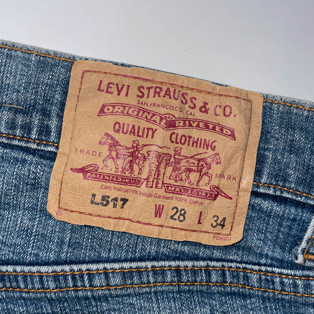 Vintage Levi's cutoff blue denim short 517 28 X 8| SKU 3733| M