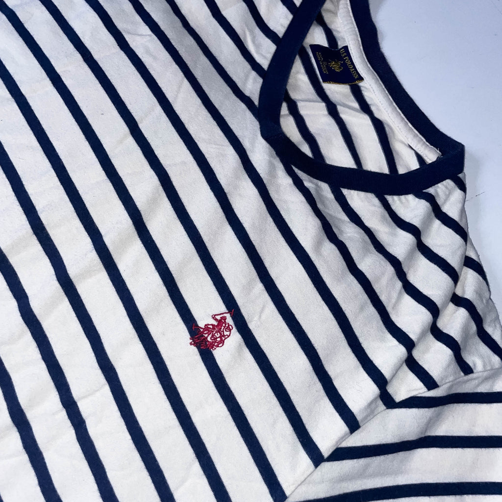Vintage US. Polo. ASSN. white and blue multi stripe small vneck tees