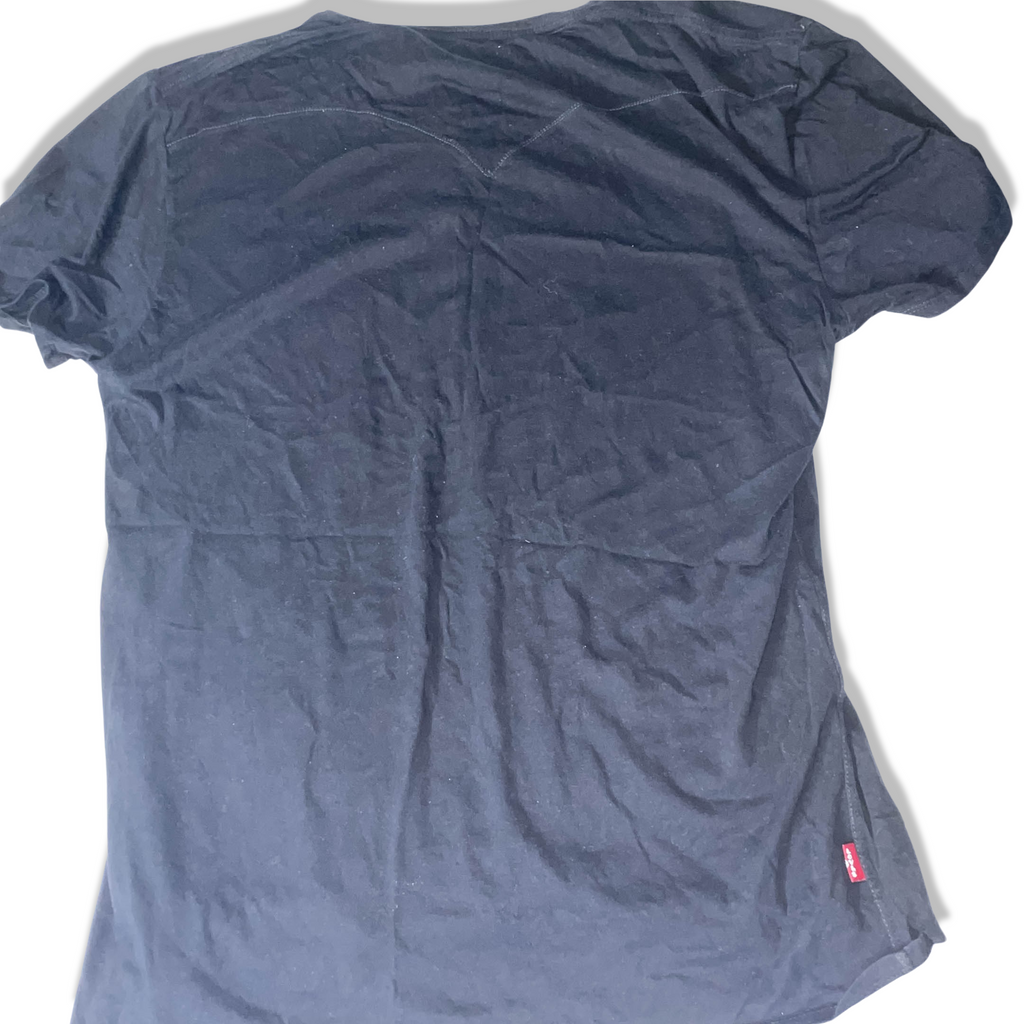 vintage Black Levi's big logo mens medium tshirt