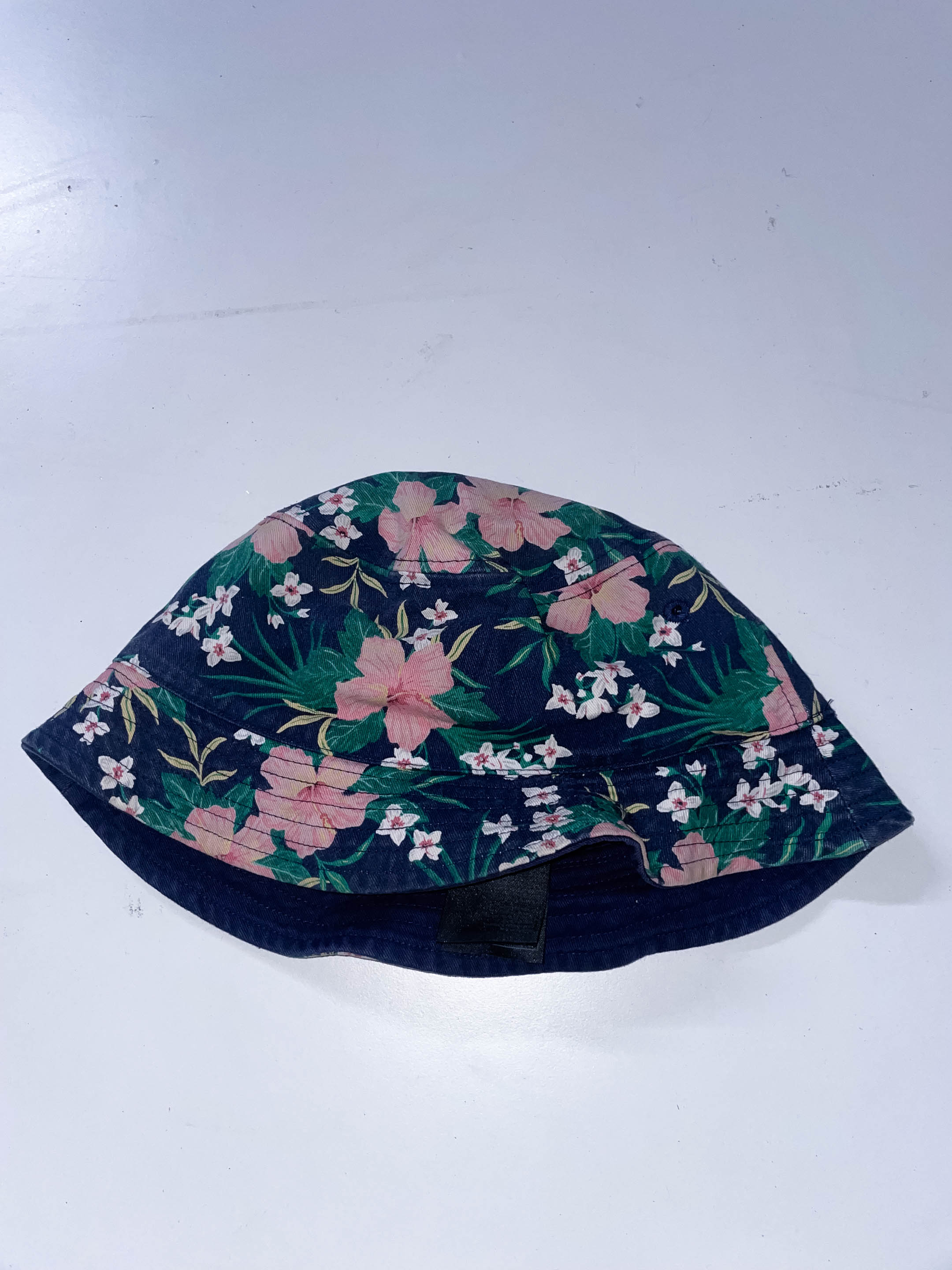 Vintage Floral print Multi reversible bucket hat