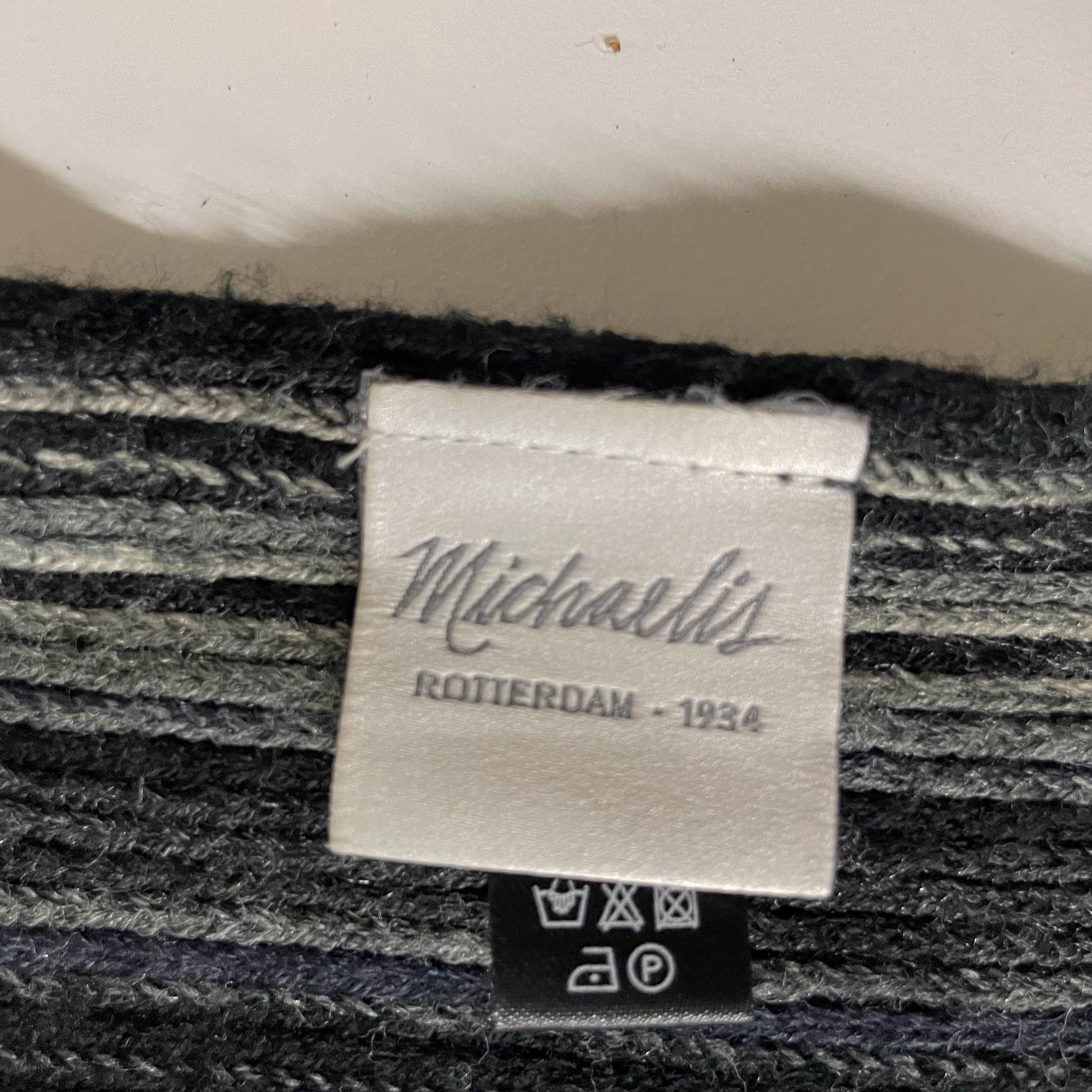 Vintage Michealis multicolor wool winter scarf| L 35 W 12 |BLUE&GREY|SKU 3703