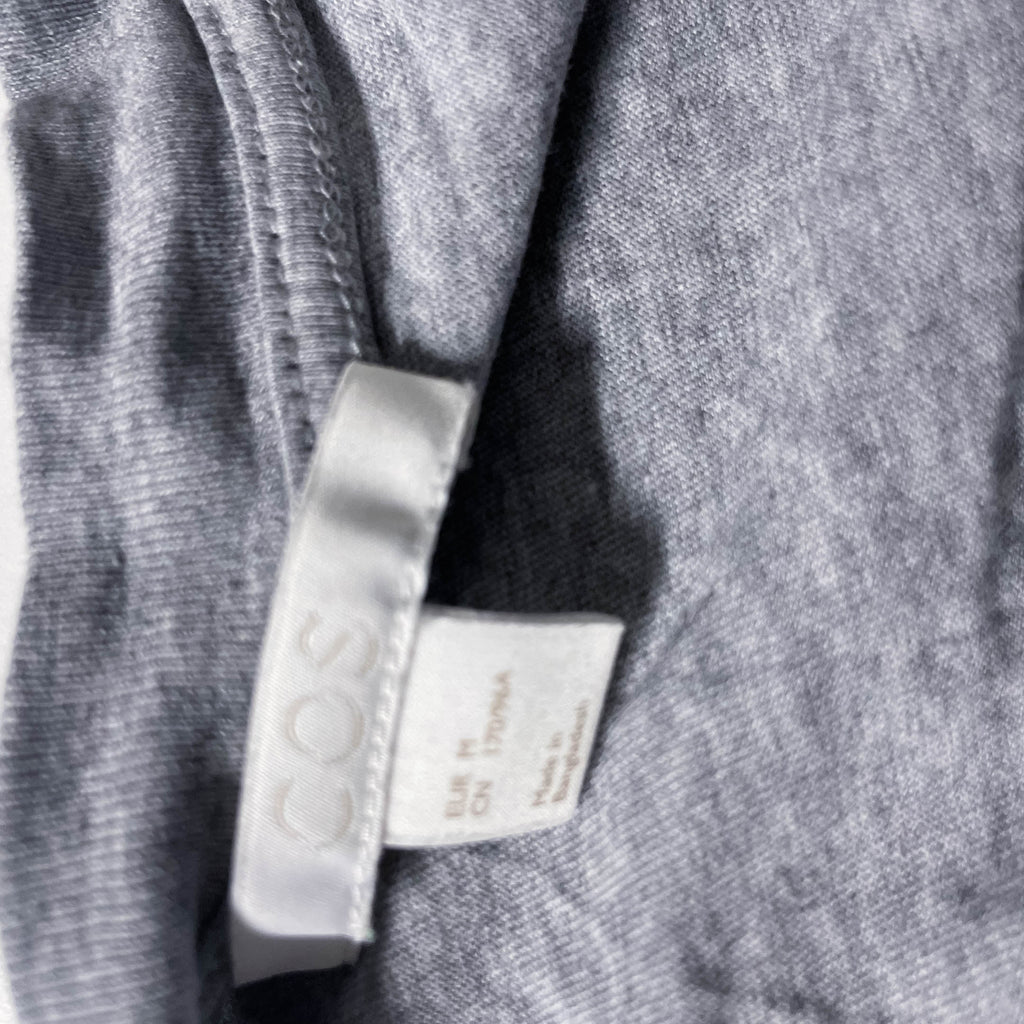Vintage COS grey medium mens short sleeve tees