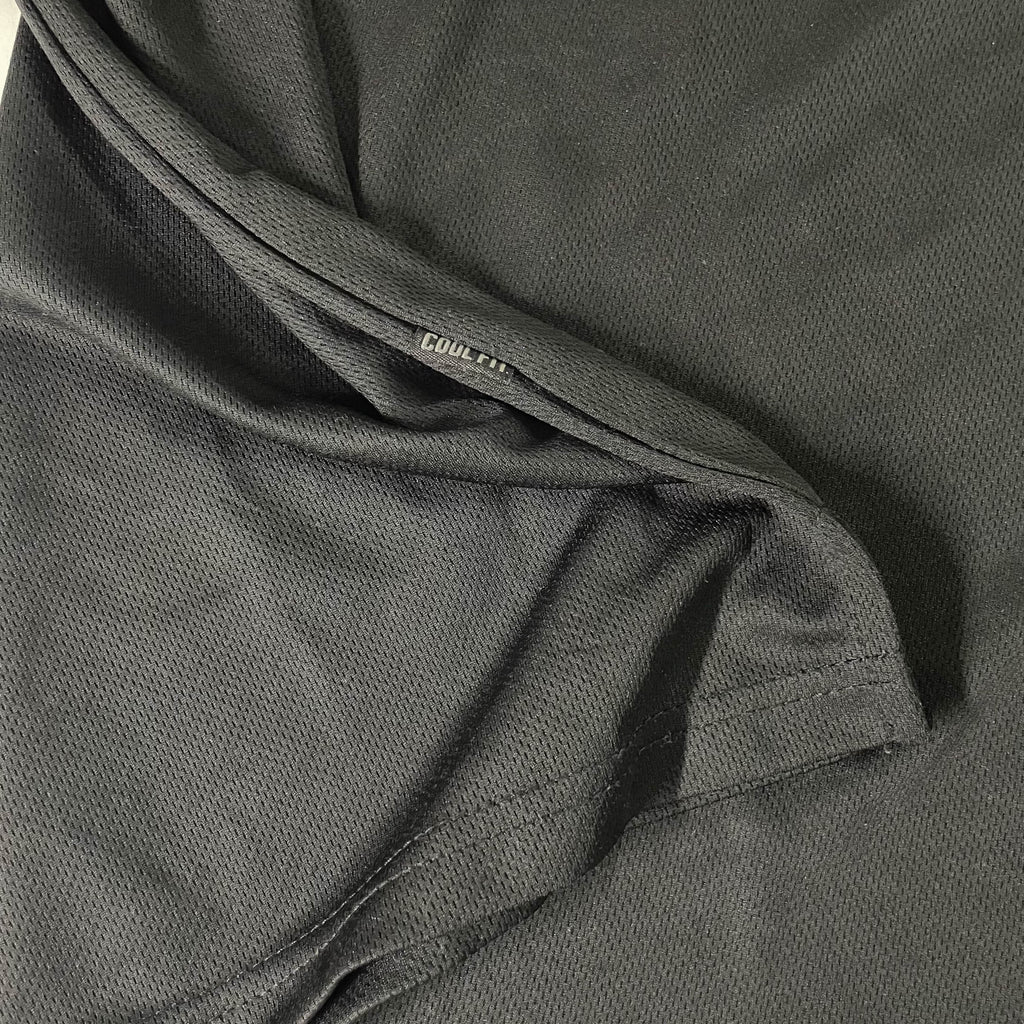 Vintage mens black regular fit polo shirt with sun flower crest at the back in L