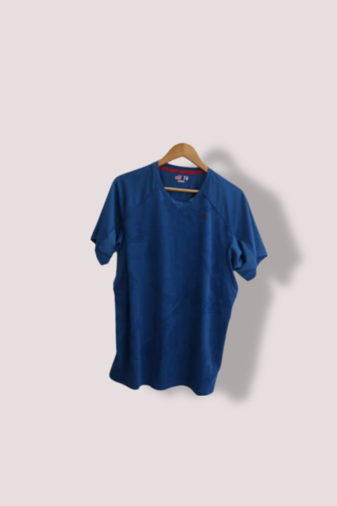 Vintage Blue Puma essential training large tees