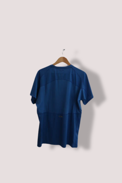 Vintage Blue Puma essential training large tees
