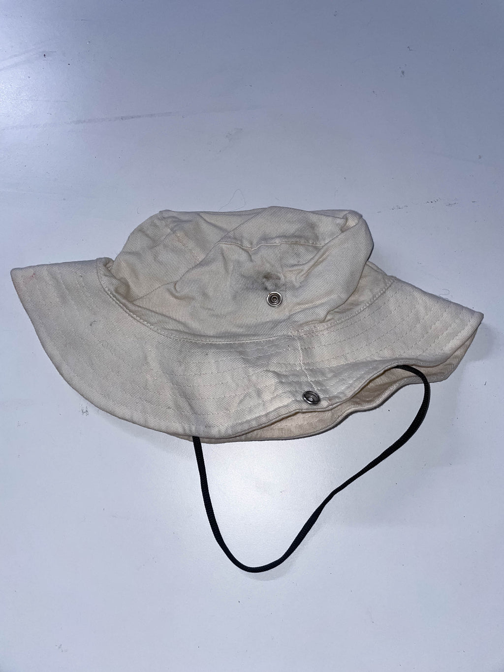 Vintage cream summer outdoor bucket hat with rope