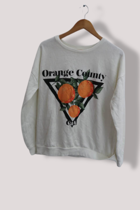 Vintage White Orange Country Graphics medium sweatshirt