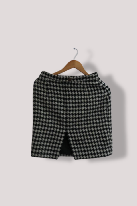 Vintage Zara Black and White checkered tweed pencil skirt