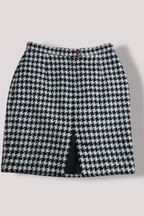 Vintage Zara Black and White checkered tweed pencil skirt