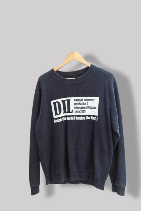 Vintage DIL Graphics medium navy solid crew neck sweatshirt