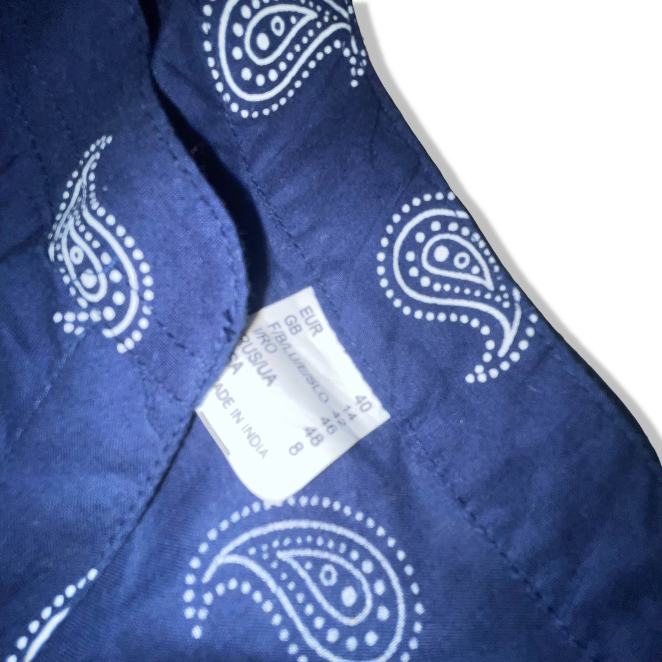 Vintage blue paisley ornament print pattern three button up top