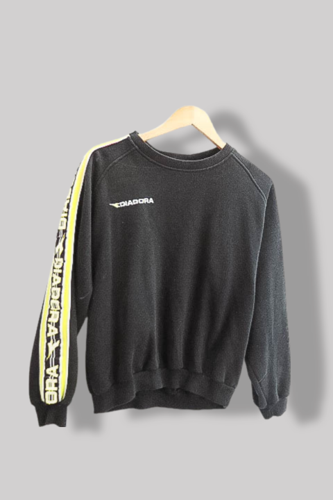 Vintage Diadora print black small crew neck sweatshirt