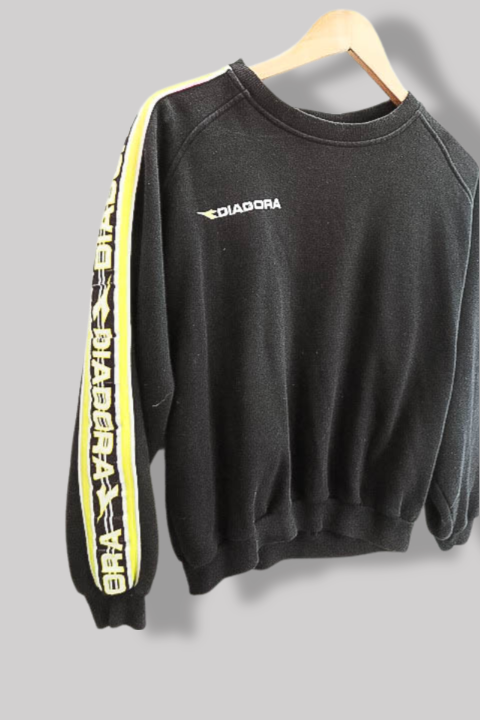 Vintage Diadora print black small crew neck sweatshirt