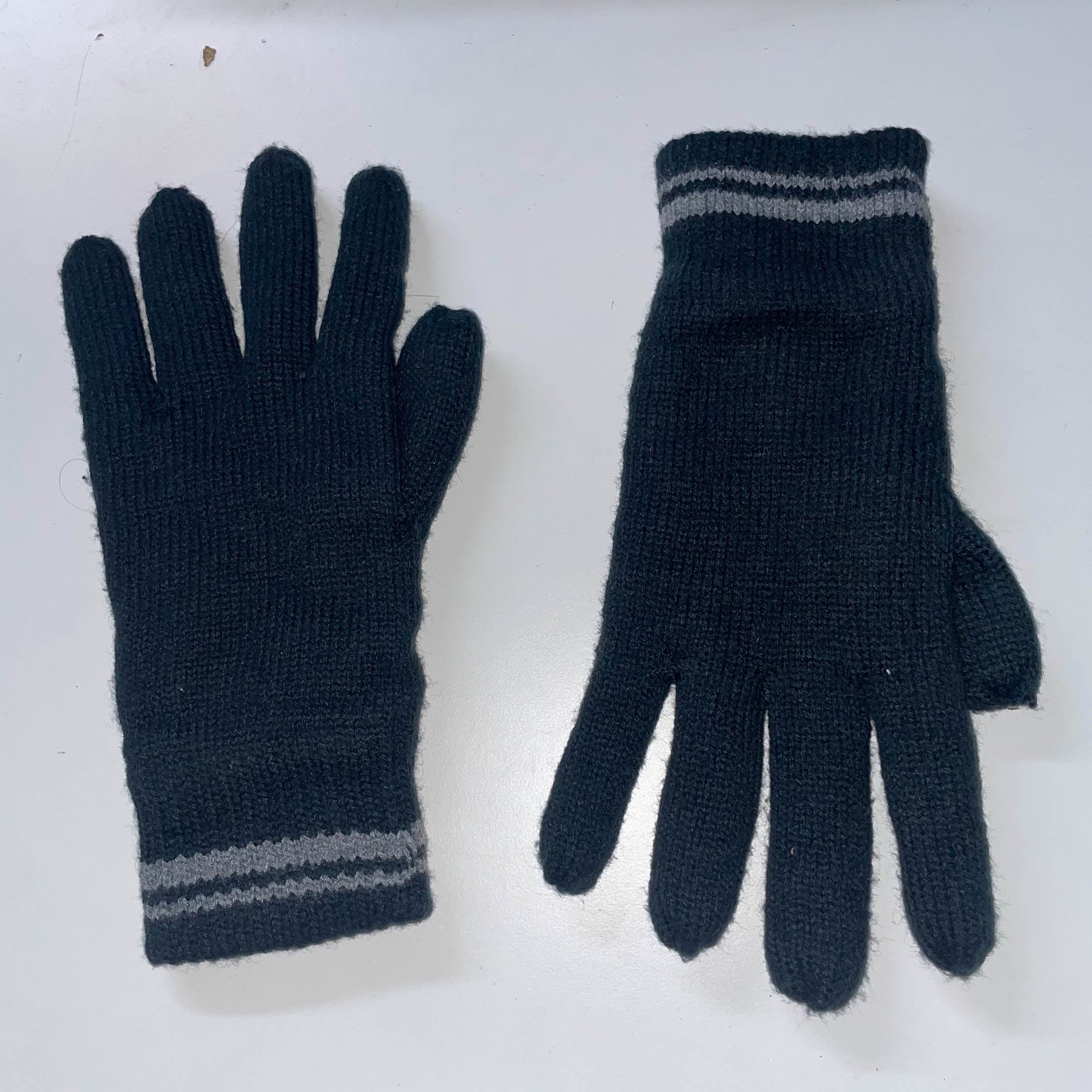 Vintage Peacock hand knitted navy blue glove