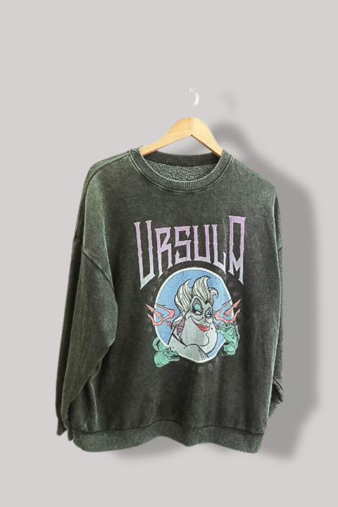 Bershka Ursula Graphics small crew neck grey sweatshirt