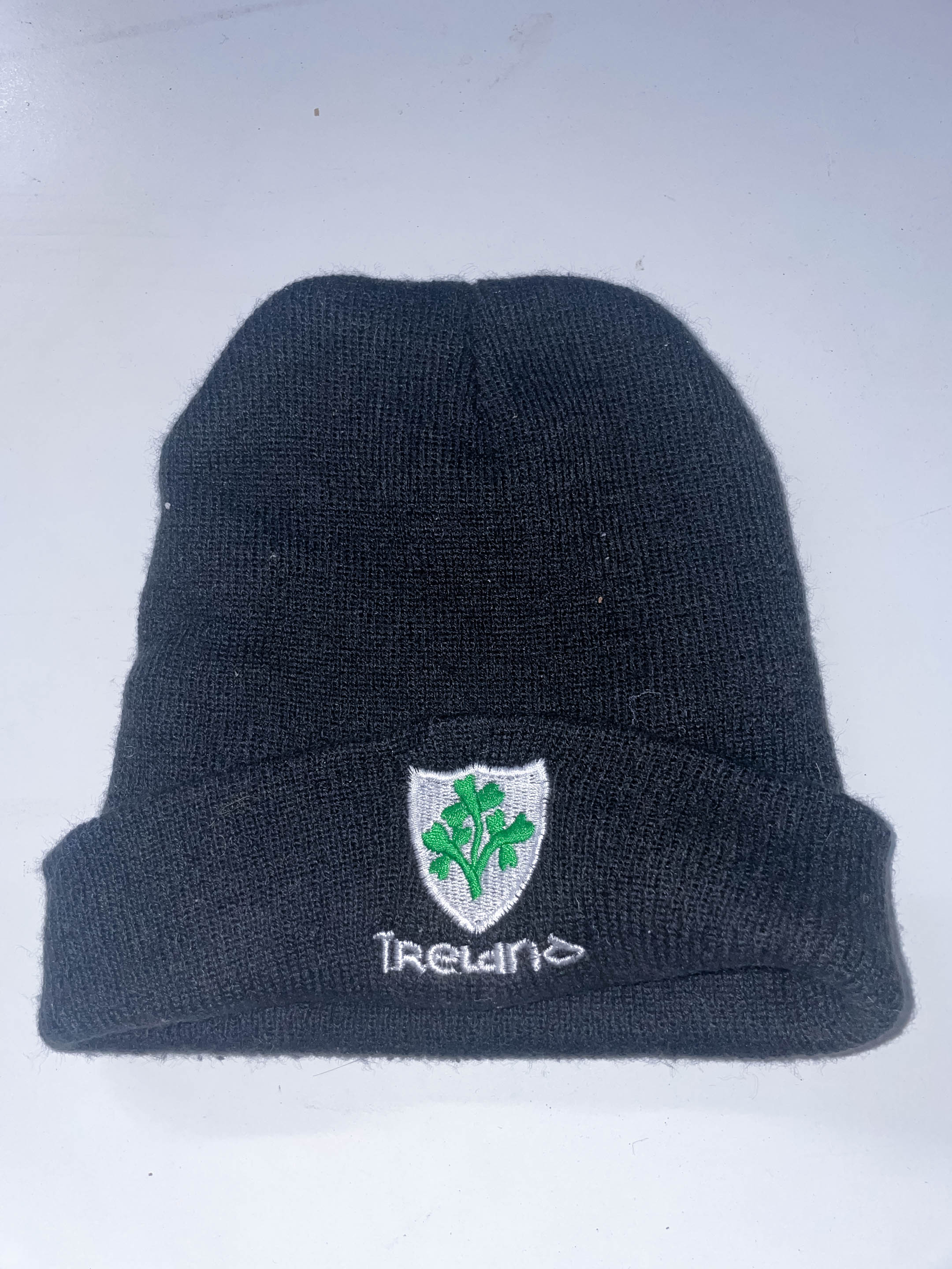 Vintage black ireland logo beanie hat