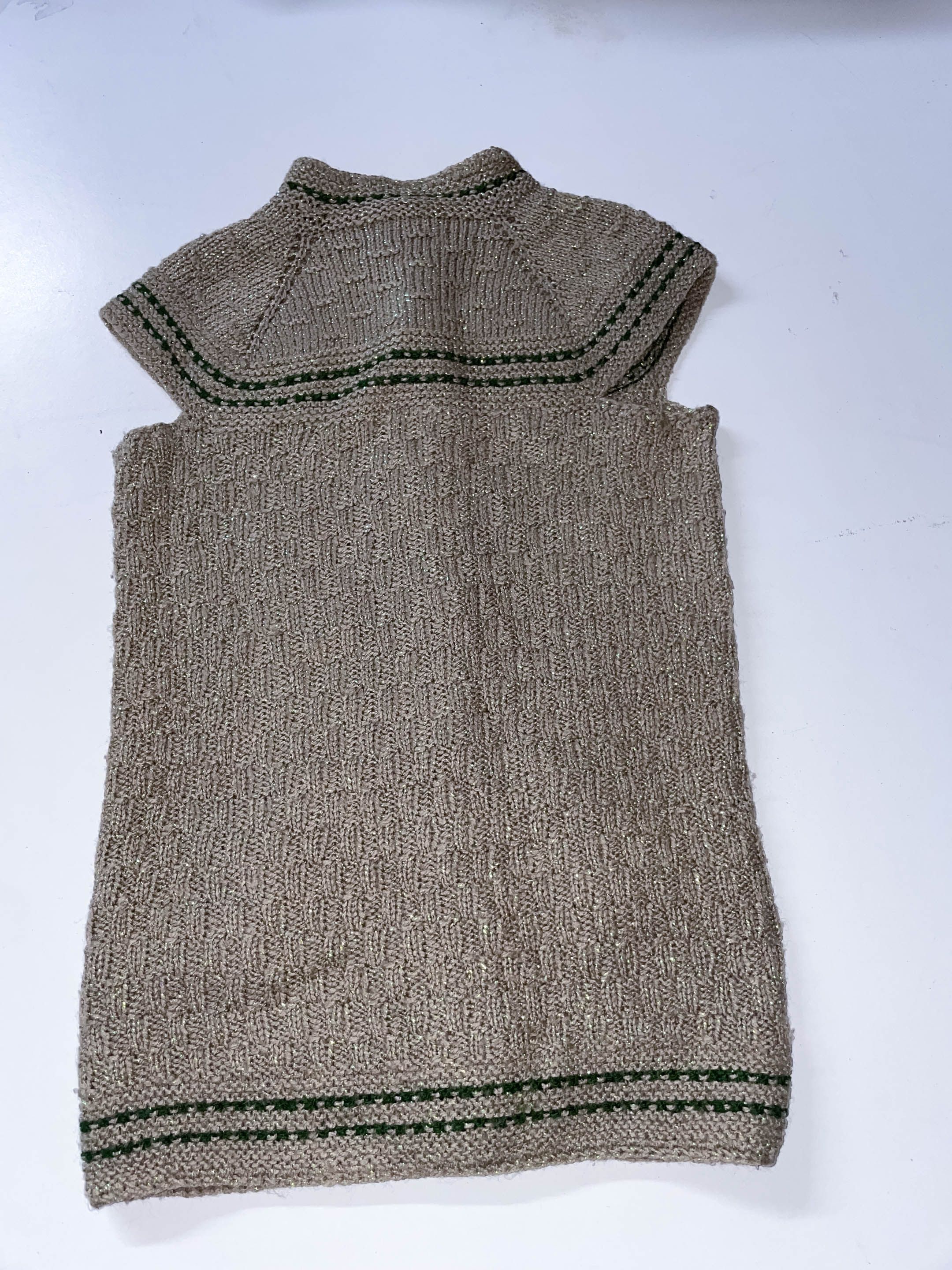 Vintage womens 7 button knitwear brown small vest