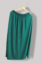 Vintage womens plain green Zara Basic medium skirt