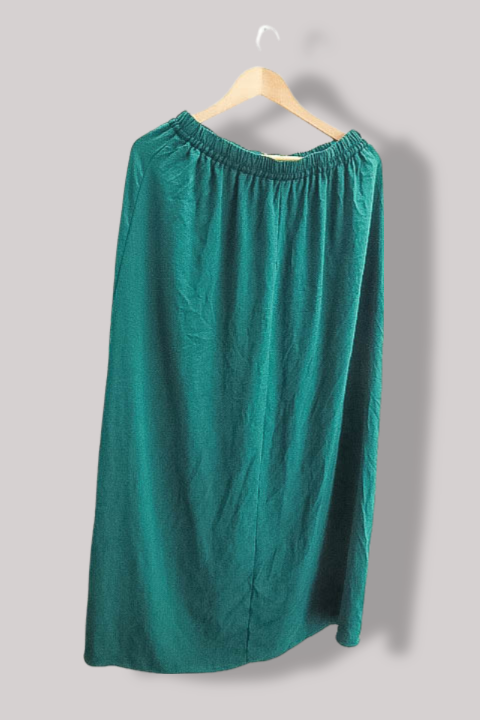 Vintage womens plain green Zara Basic medium skirt