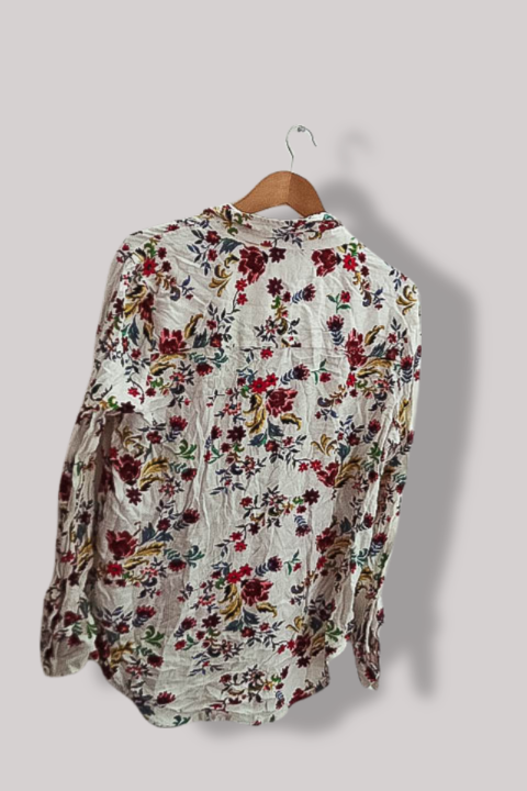 Vintage womens Mark & Spencer cream floral pattern medium long sleeve shirt