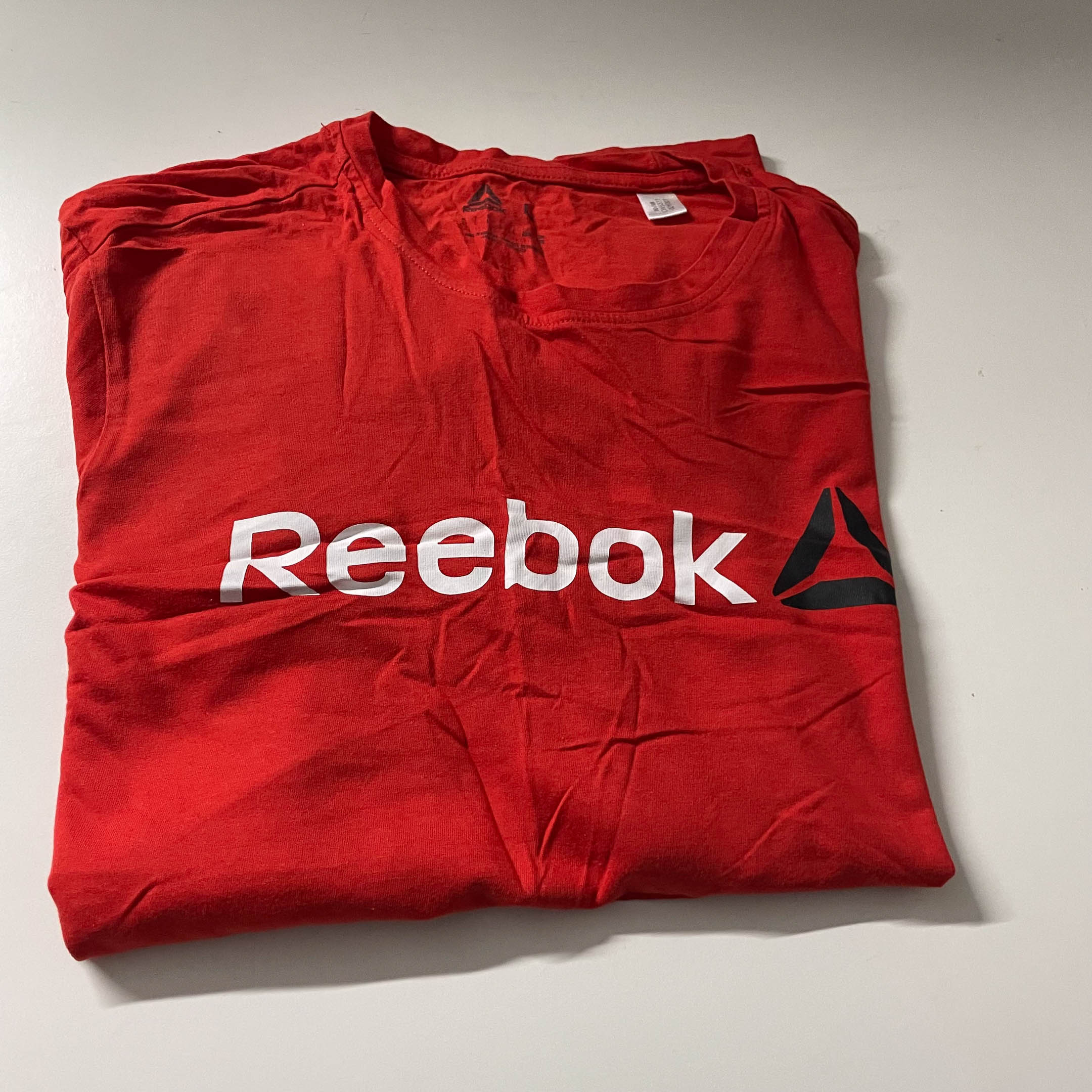 Vintage Reebok big logo red mens large tees