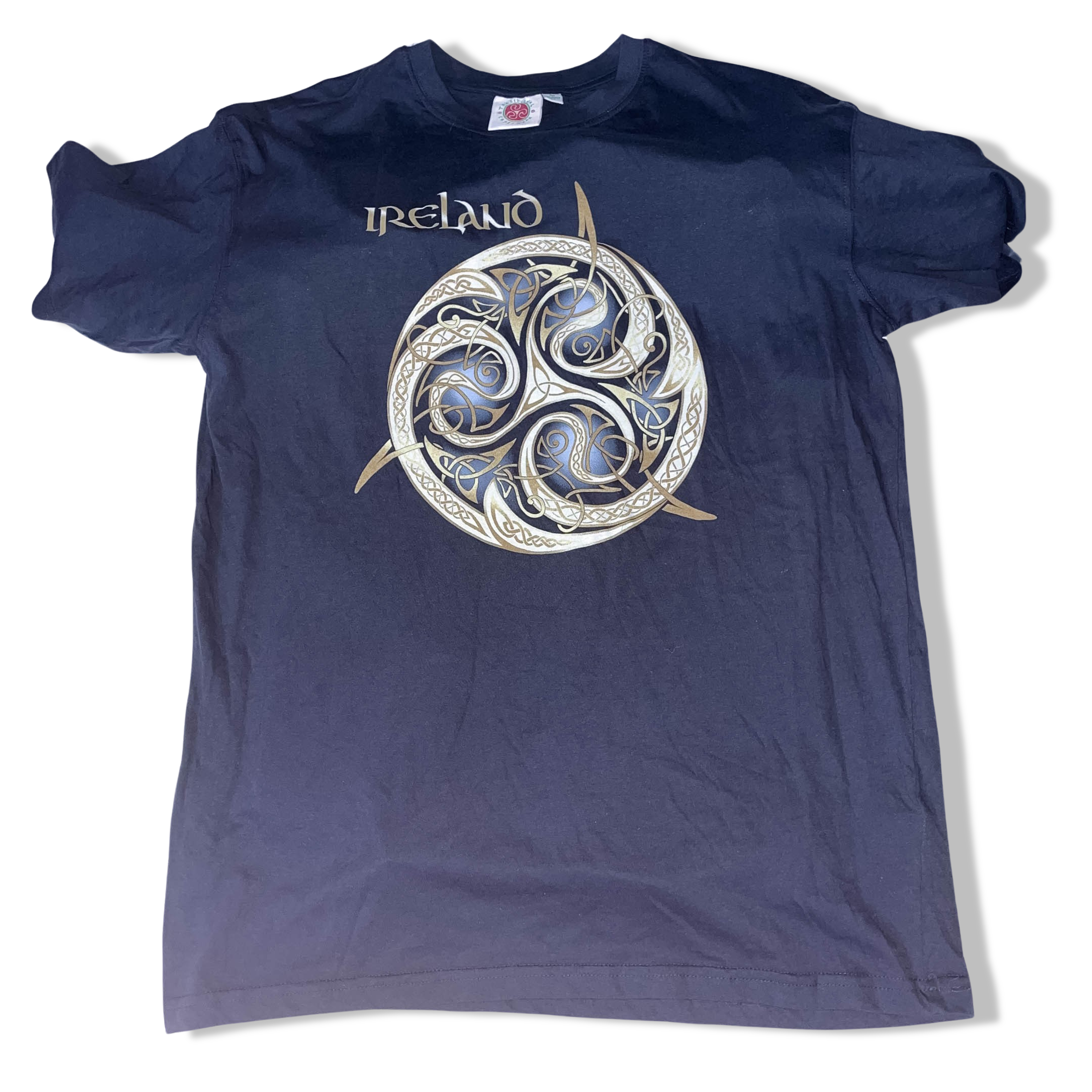 Vintage black Traditional Craft Men's ireland graphics large tees