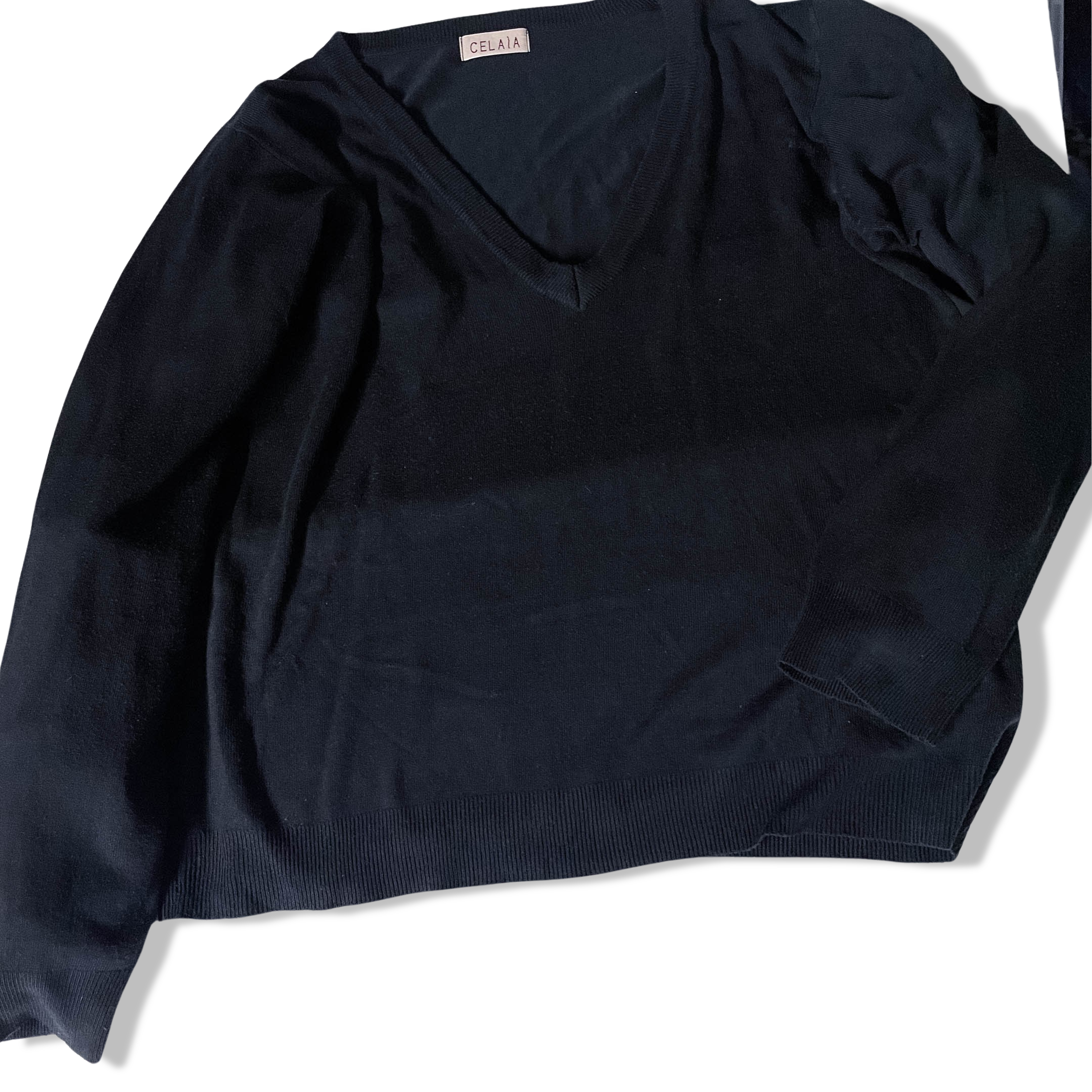 Vintage Celaia Black V-neck sweatshirt L/XL