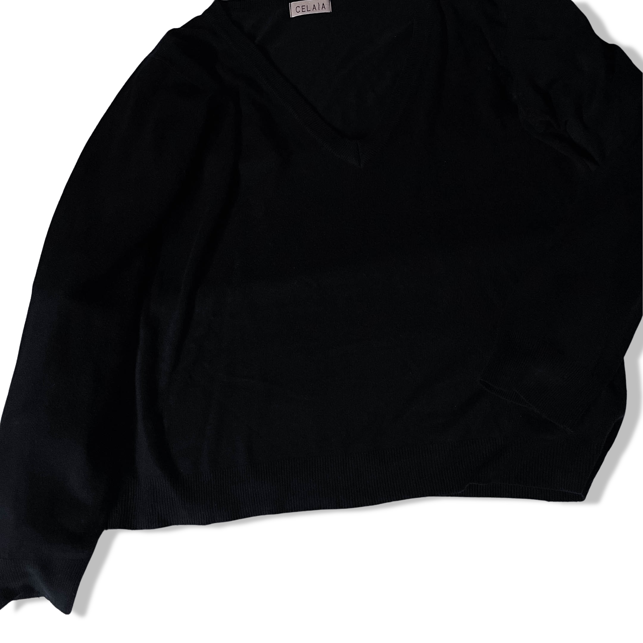 Vintage Celaia Black V-neck sweatshirt L/XL