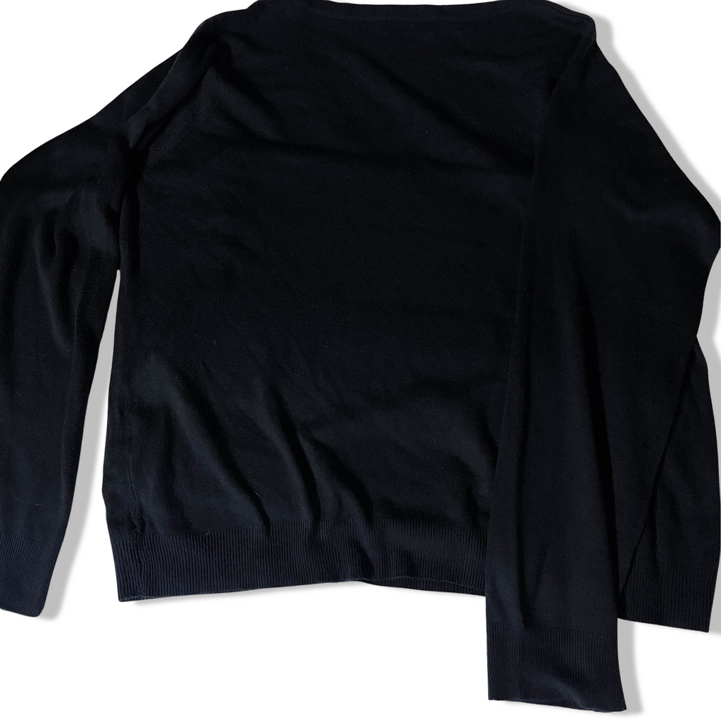 Vintage Celaia Black V-neck sweatshirt L/XL