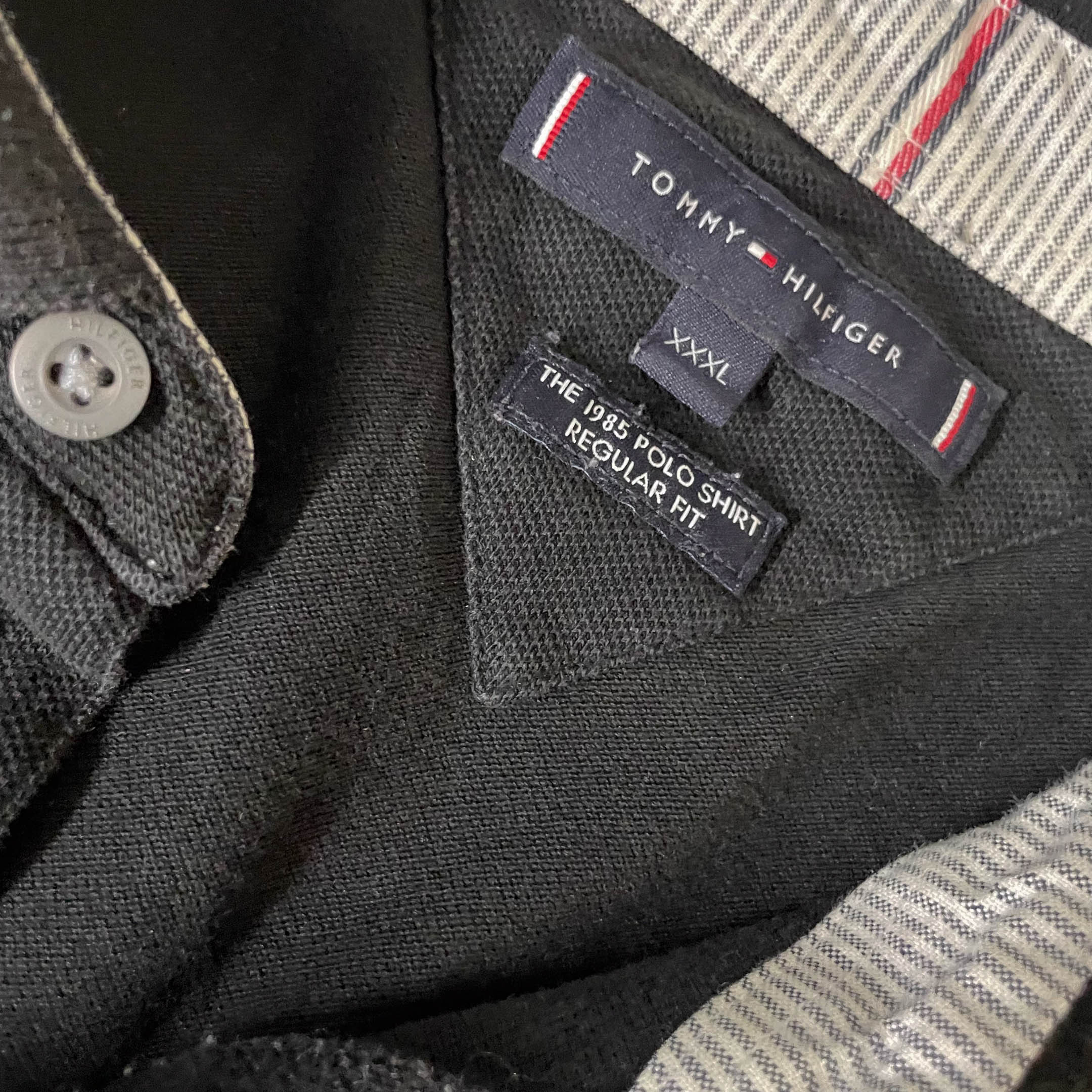Vintage 90's Tommy Hilfiger black XXXL polo shirt | L 30 W 24| Black| SKU 3711
