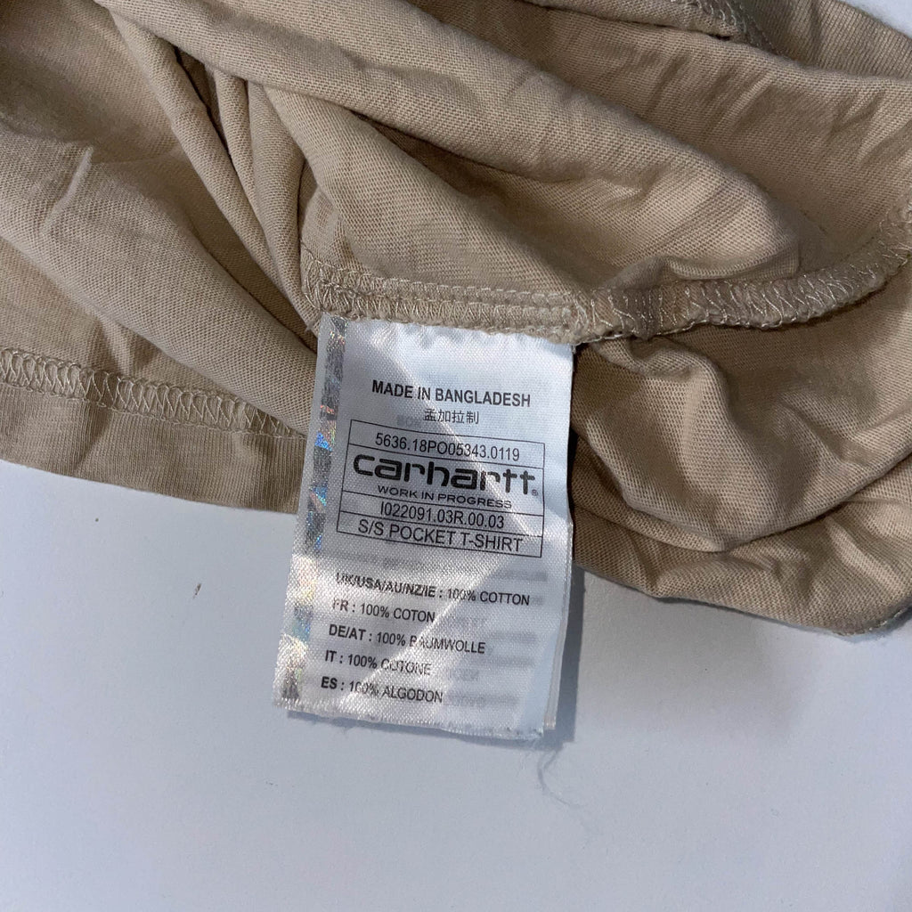 Vintage Carhatt cream mens custom fit medium tees